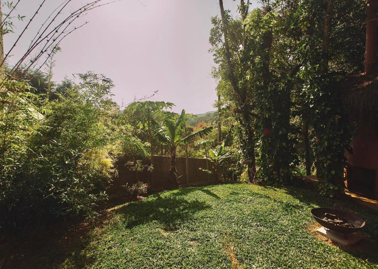 Casa Na Montanha Em Condominio De Alto Padrao อาทิบายา ภายนอก รูปภาพ